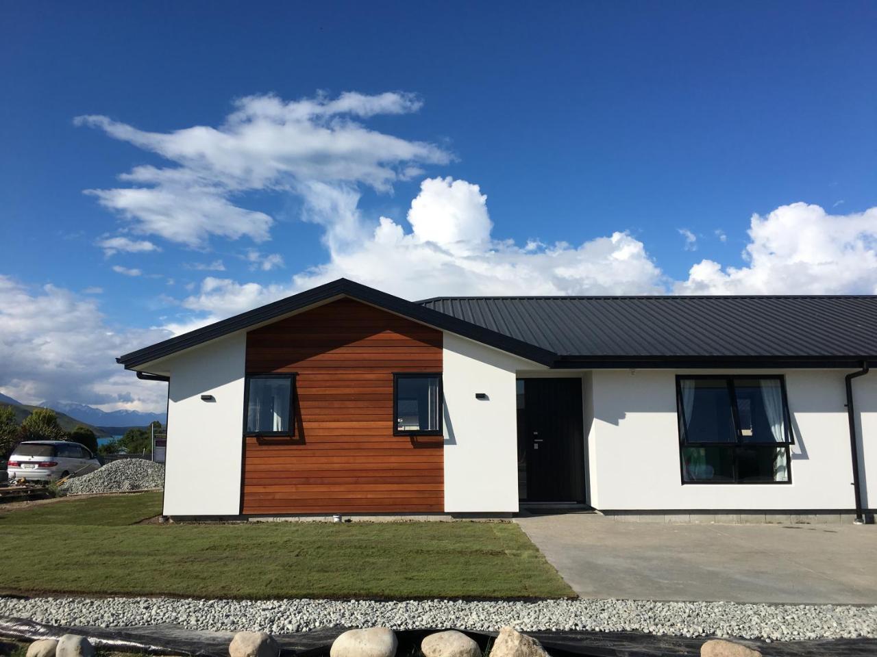 Star River Lake Tekapo